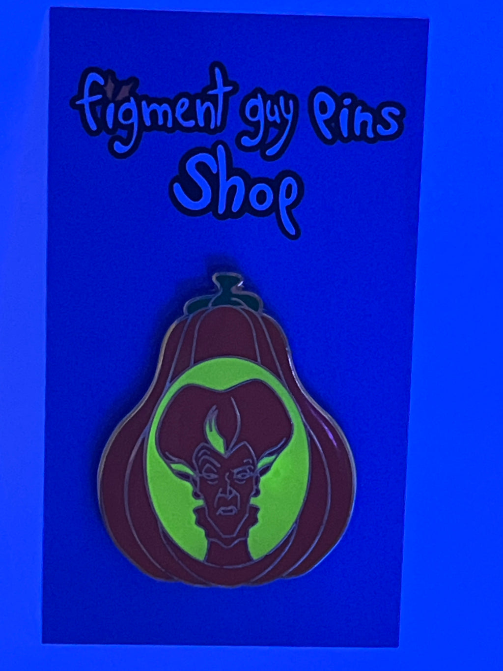 Jack-O-Lantern Lady Tremaine Glows in the Dark - K40