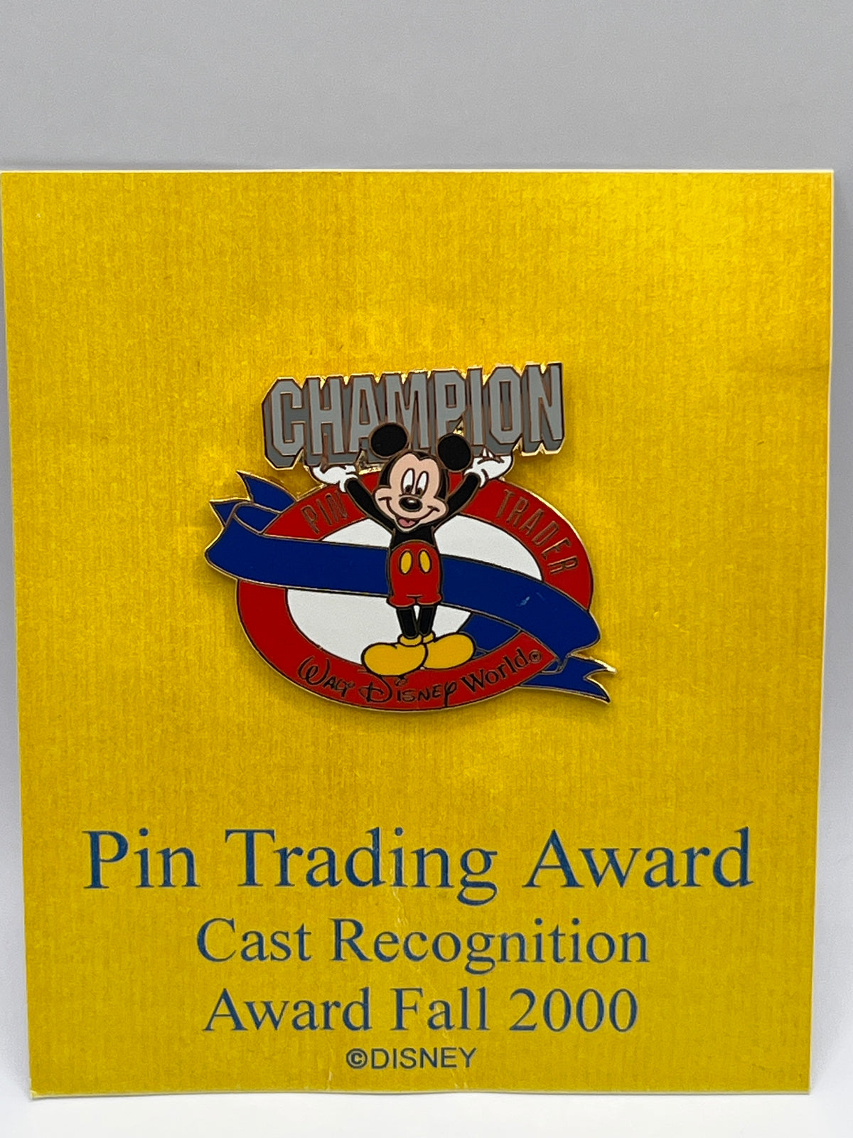 Pin Trading Award Cast Recognition WDW Fall 2000 Mickey - L26