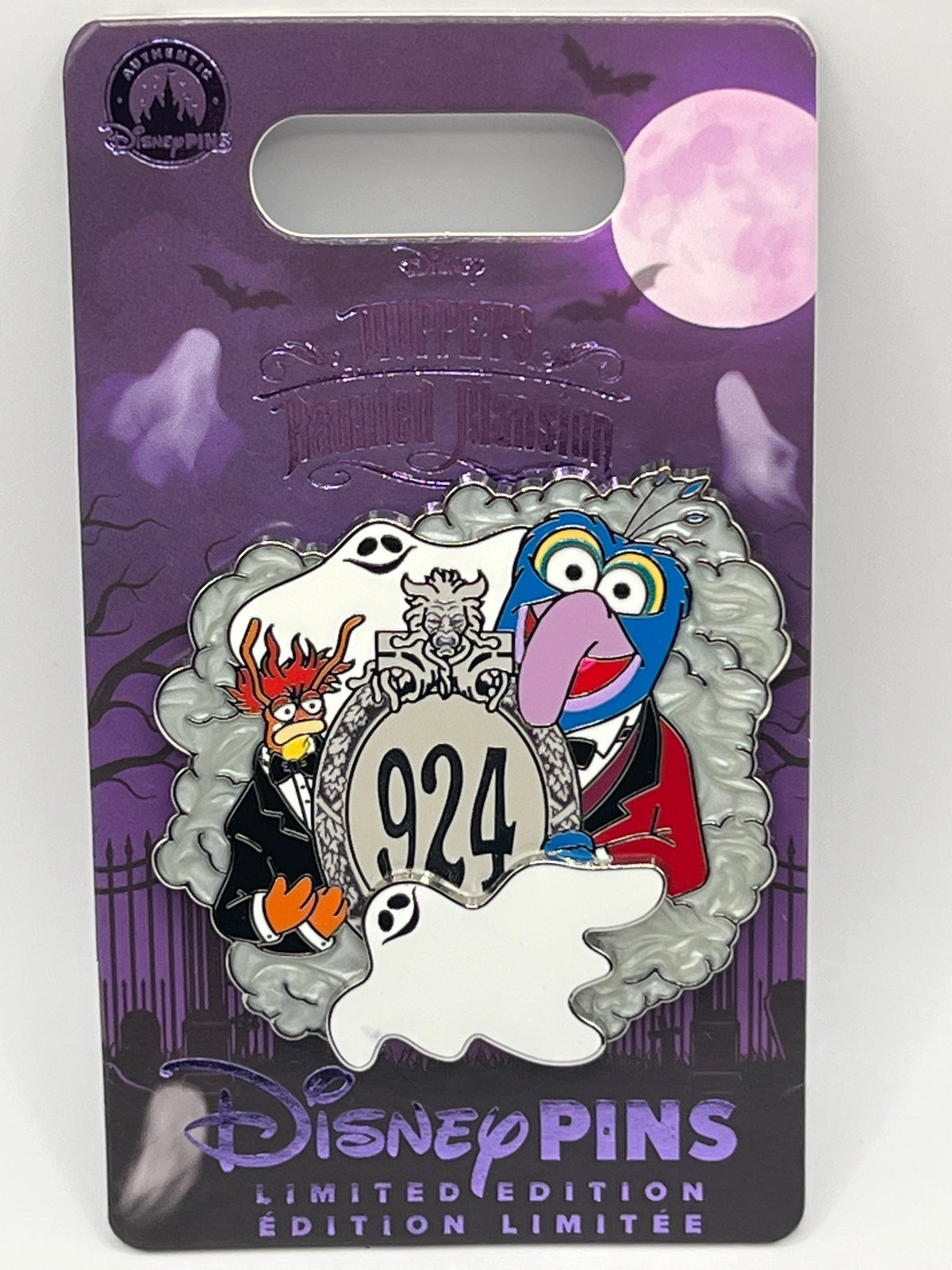 LE 5000 Muppets Haunted Mansion Gonzo & Pepe - R2