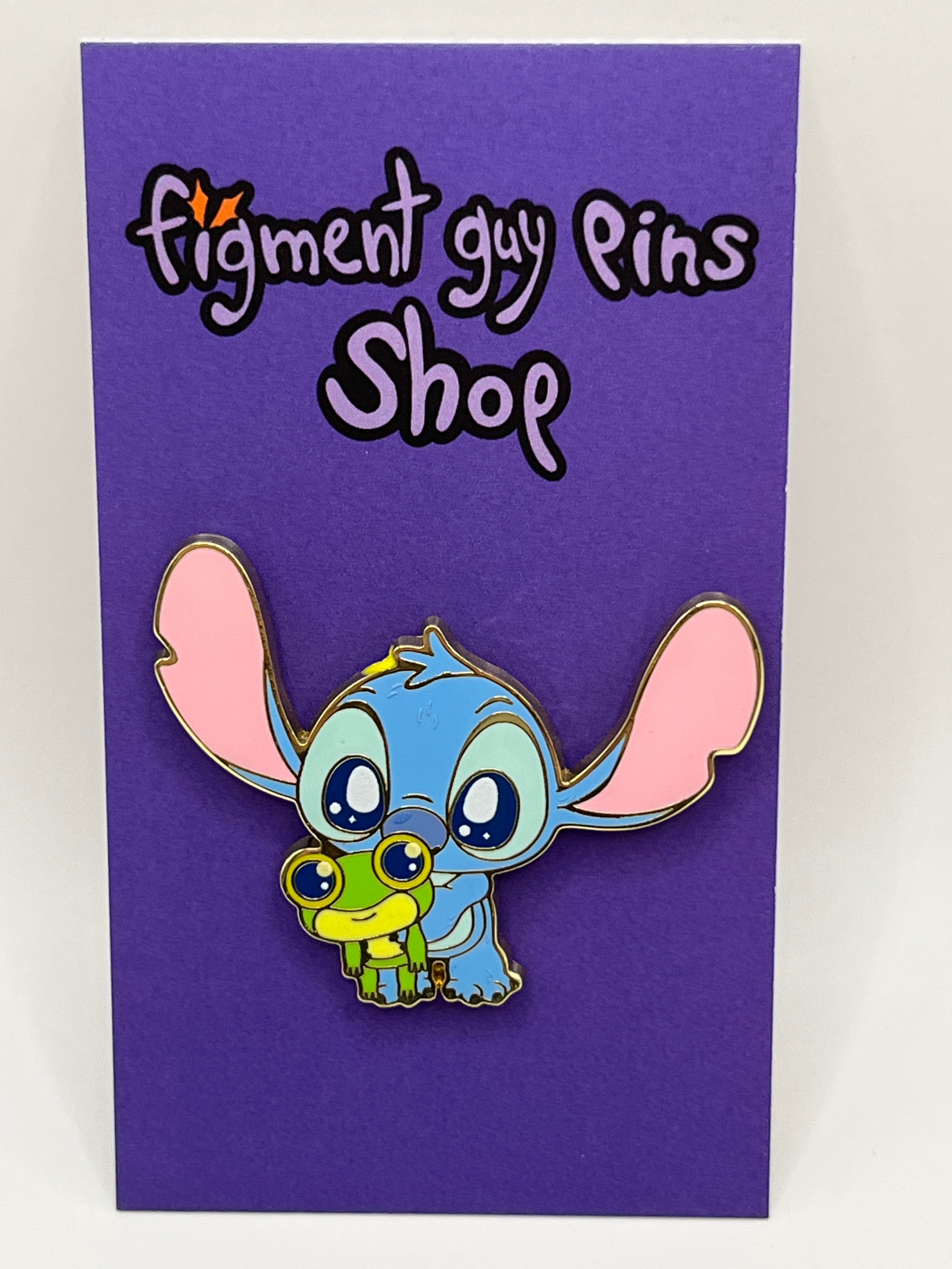 Cutie Stitch Holding Frog