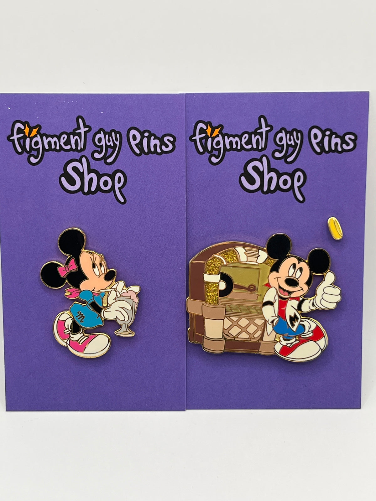 Mickey & Minnie 3-Pin Jukebox Diner Set - G69