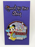 Season’s Greetings 2021 Mickey Mouse