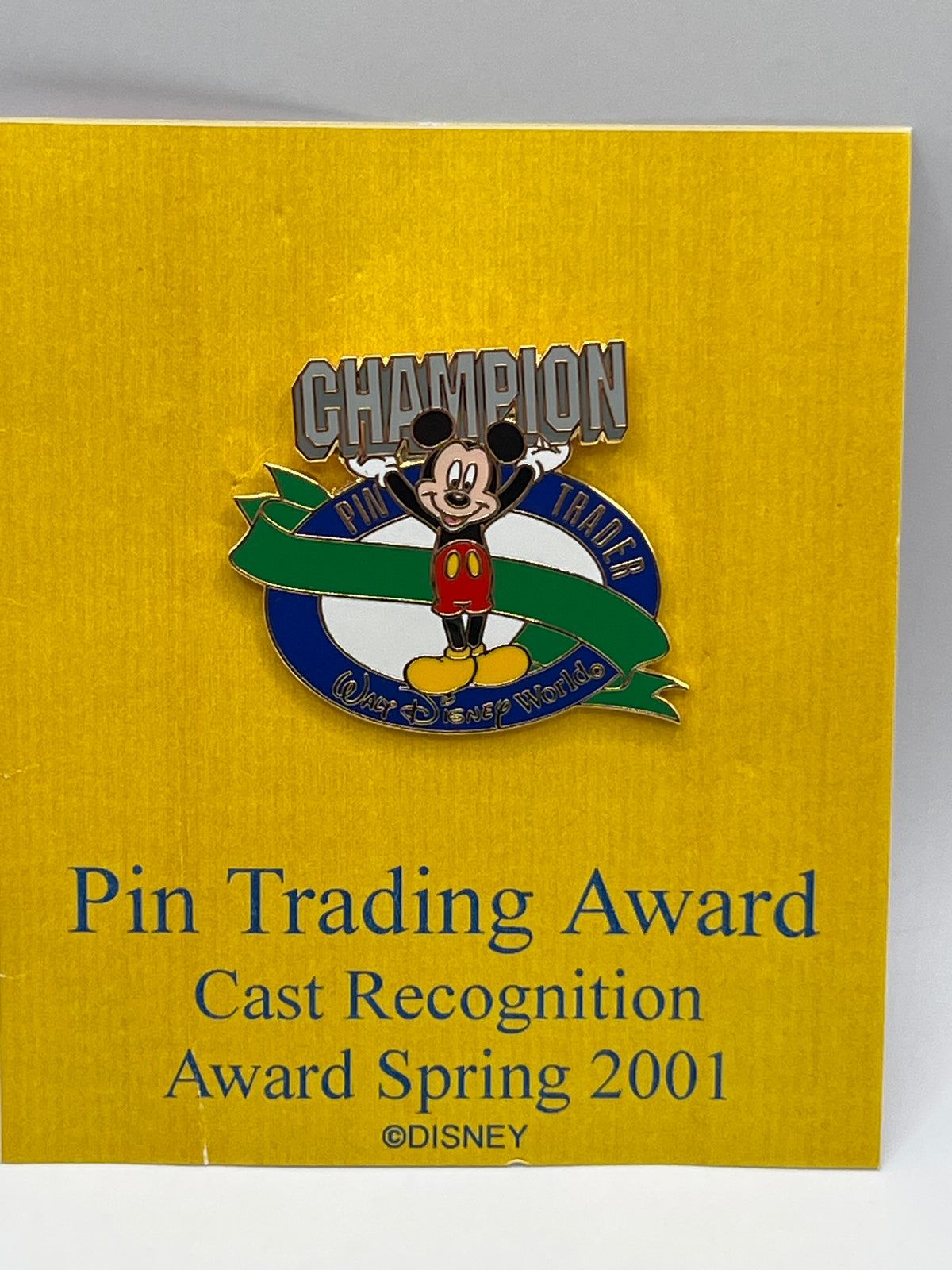 Pin Trading Award Cast Recognition WDW Spring 2001 Mickey - L33