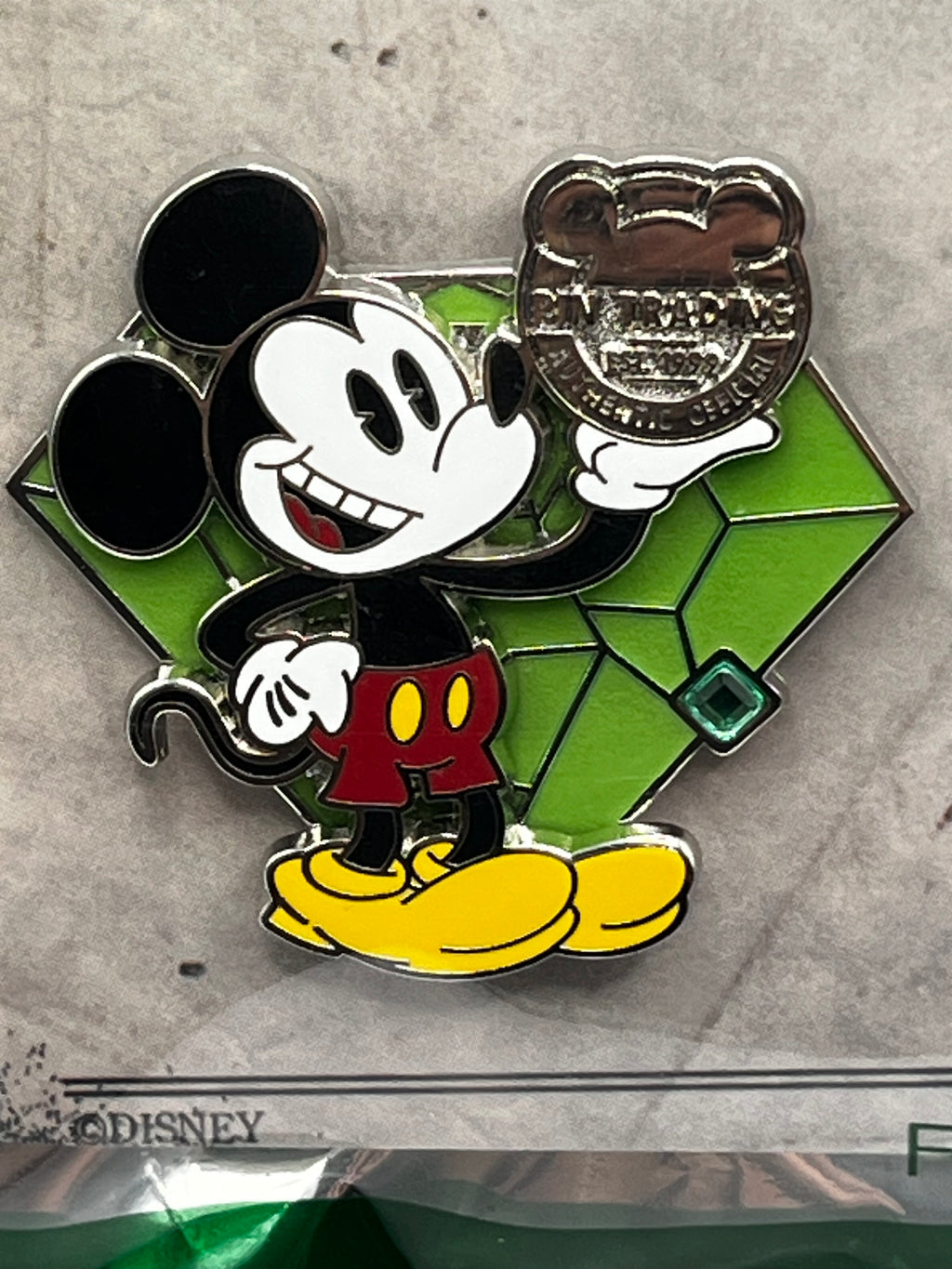 LE 750 Celebrating 20 Years of Disney Pins Mickey - DD10