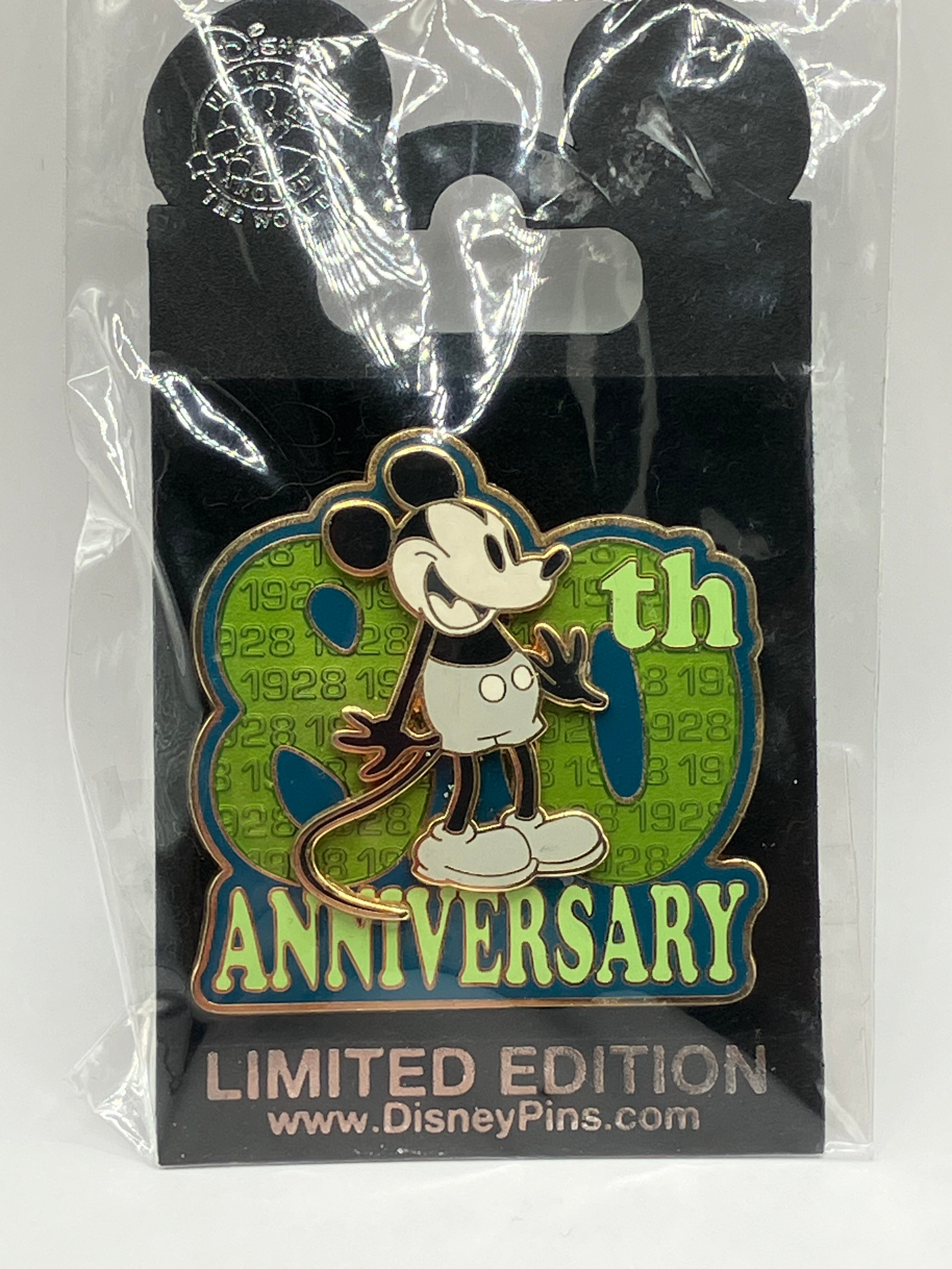 LE 3000 Mickey 80th Anniversary