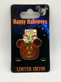 LE 1000 Happy Halloween Chip And Dale 2010