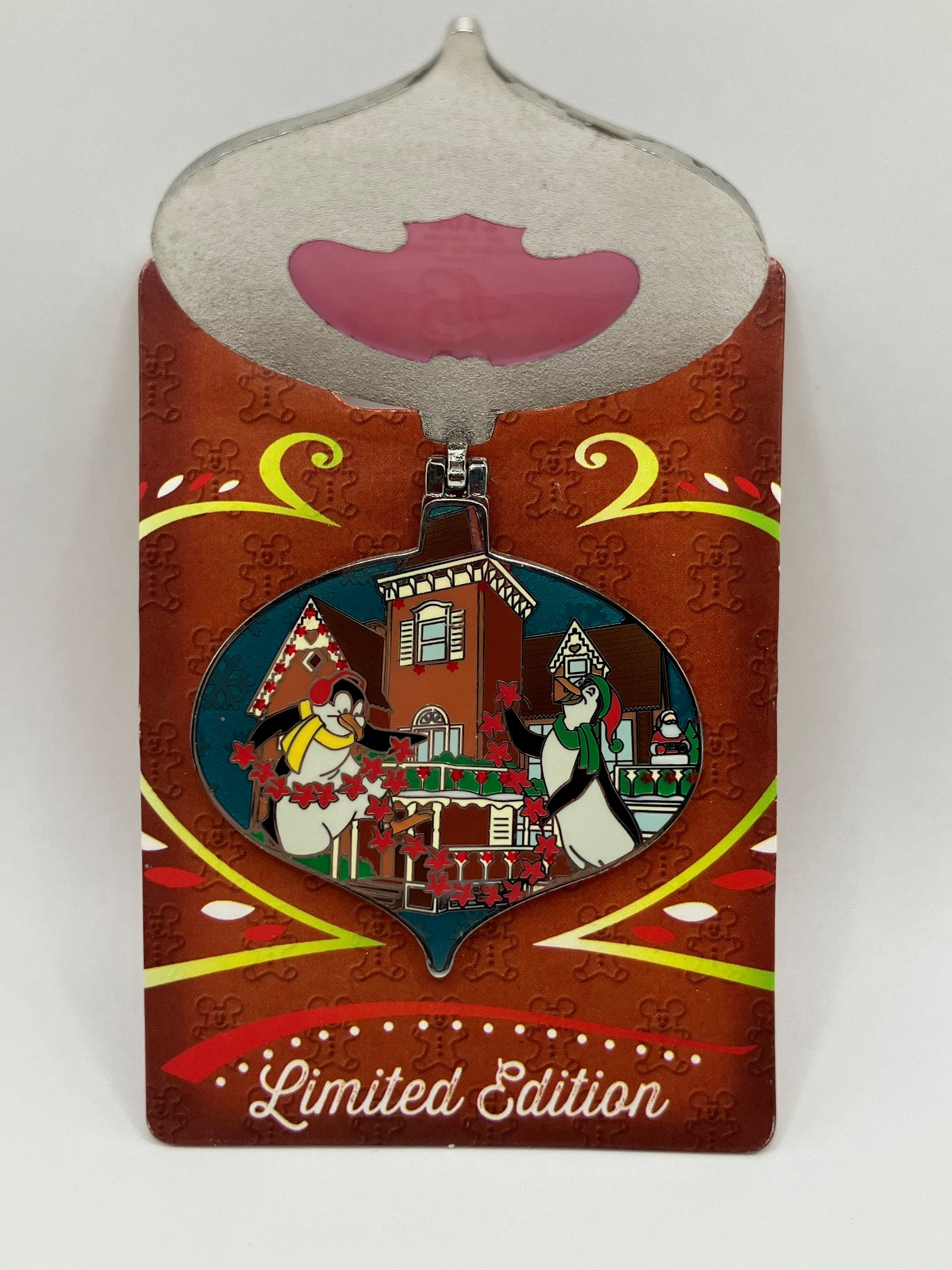 LE 3000 Grand Floridian 2017 Ornament Hinge Pin Penguins